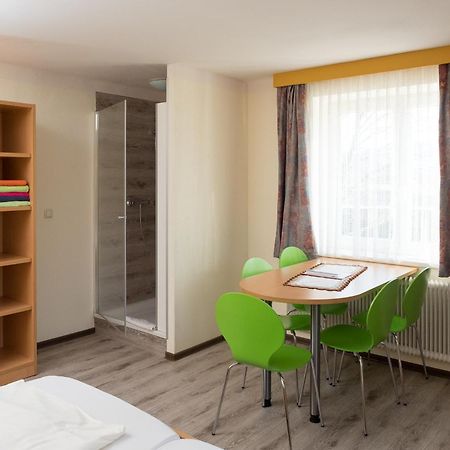 Rosslwirt-Rast Bed & Breakfast Strass im Attergau Luaran gambar