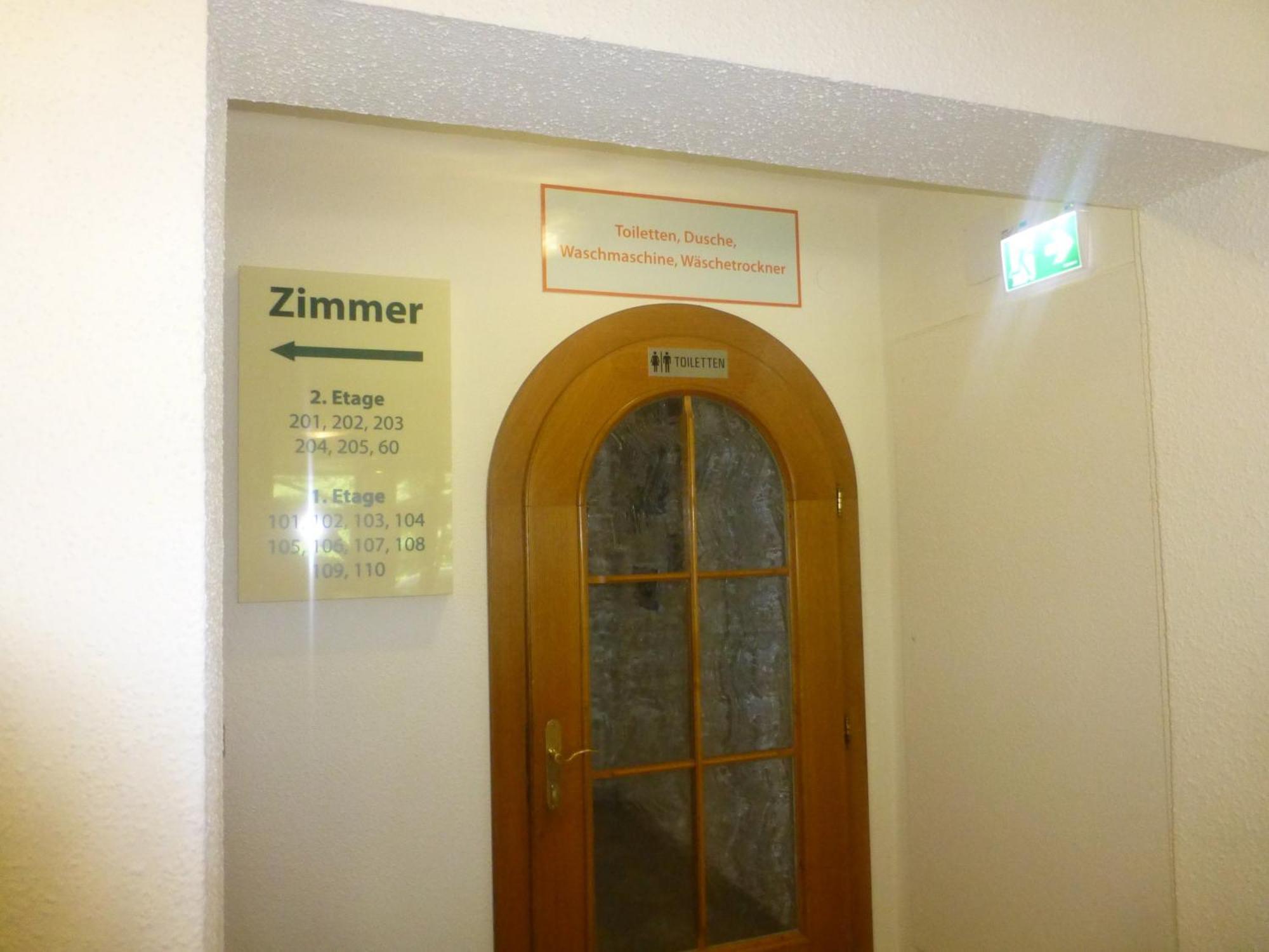 Rosslwirt-Rast Bed & Breakfast Strass im Attergau Luaran gambar